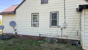 1057 Paul Pry Trail, Halifax, VA 15