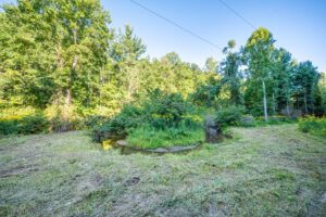 Cox Store Rd SW, Floyd, VA 24091-64