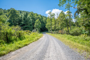 Cox Store Rd SW, Floyd, VA 24091-7